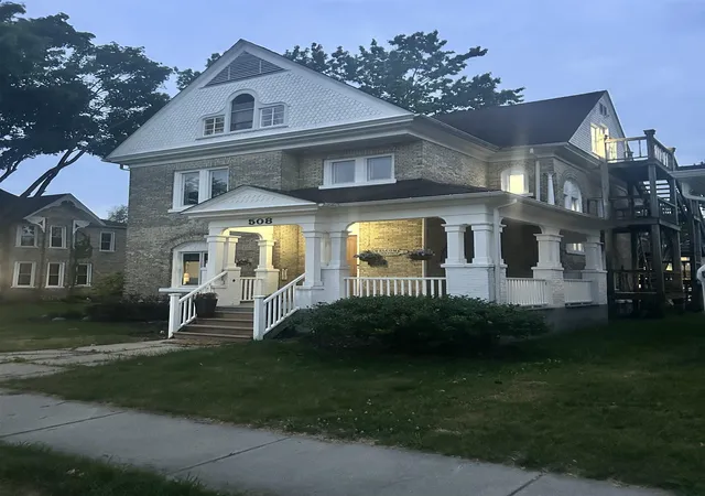 3rd image of 508 S University Ave, Mount Pleasant, MI 48858 | MLS# 79080069473
