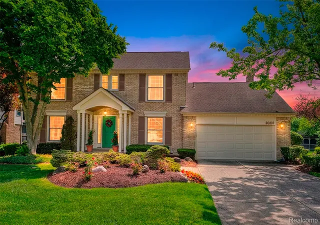 1st image of 20216 Ellen Dr, Livonia, MI 48152 | MLS# 20261043396