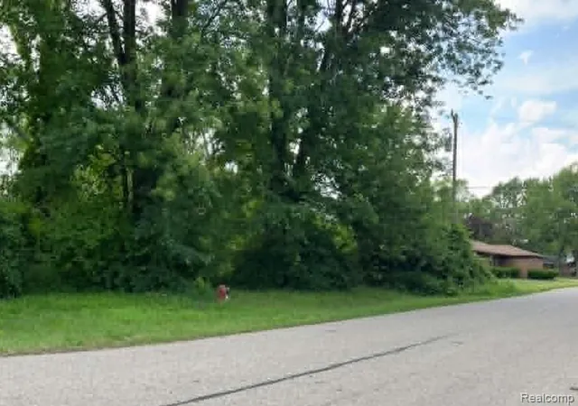 Photo 4 of Land for sale at Wahrman, Romulus, MI 48174 | MLS# 20261043399 | Listing updated on 2026-07-06