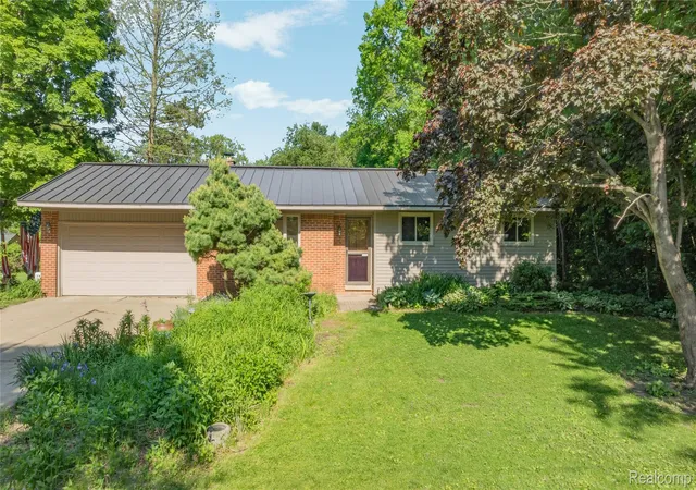 Photo 1 of Sale Pending at 760 Waterbury Rd, Highland, MI 48356 | MLS# 20261043443 | Listing updated on 2026-07-07