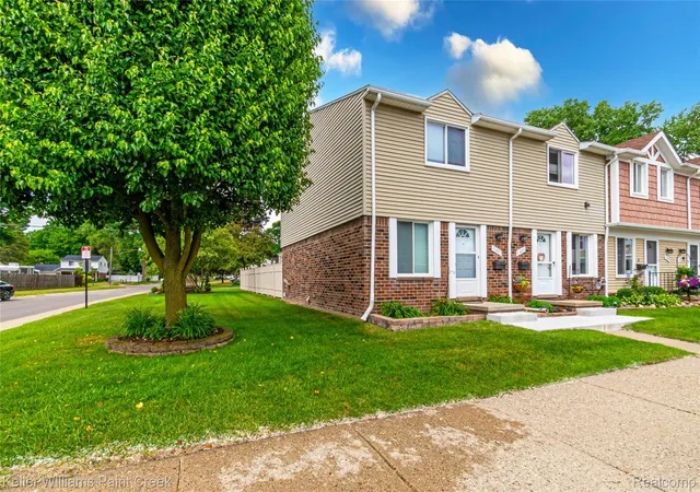 Homes for sale in Macomb Township Macomb, MI | 11401 Messmore Rd, Macomb Township Macomb, MI 48317 | MLS# 20261043454