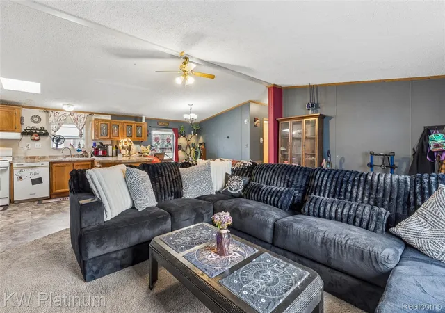 3rd image of 23207 Fountain, Clinton Township, MI 48036 | MLS# 20261043467