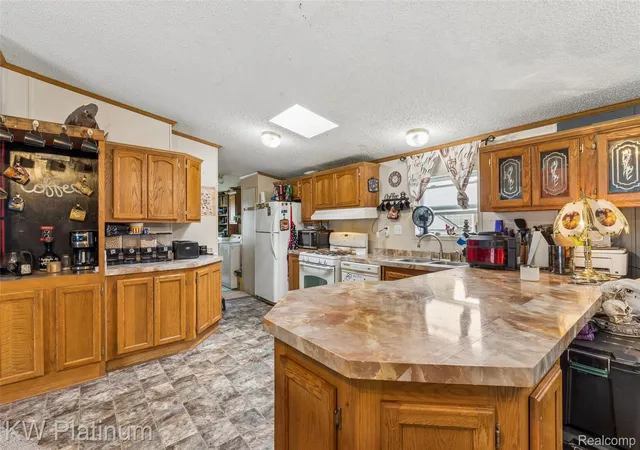 4th image of 23207 Fountain, Clinton Township, MI 48036 | MLS# 20261043467
