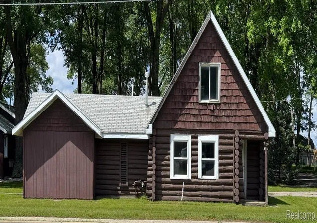 2nd image of 3786 W Houghton Lake Dr, Denton Township Roscommon, MI 48269 | MLS# 20261043468