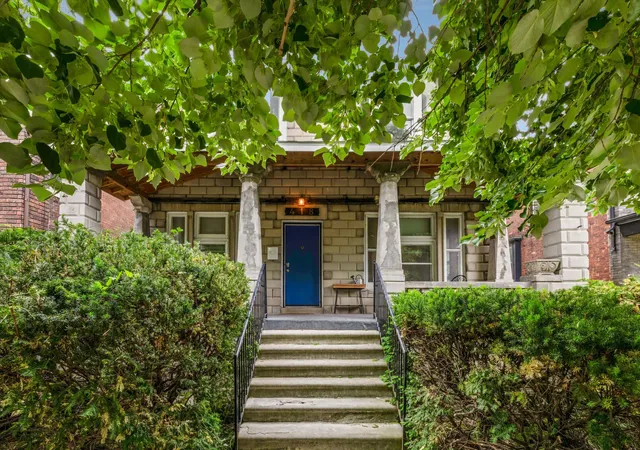 2nd image of 418 King St, Detroit, MI 48202 | MLS# 81026028398