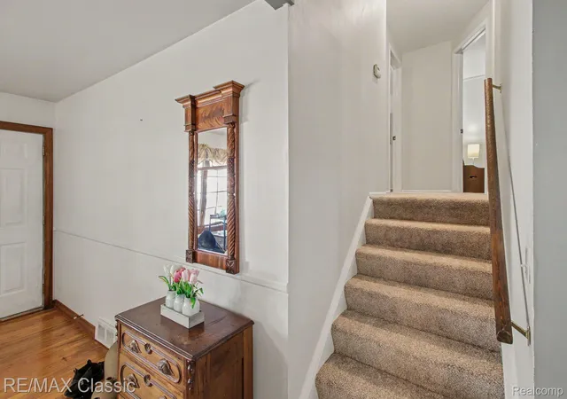 Photo 4 of Single family home for sale at 350 Burroughs St, Plymouth, MI 48170 | MLS# 20261043496 | Listing updated on 2026-08-26