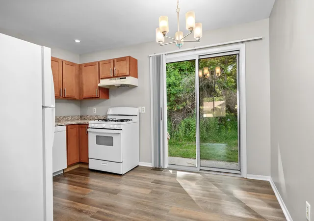 5th image of 2955 Englewood Ave SE, Grand Rapids, MI 49508 | MLS# 65026028410