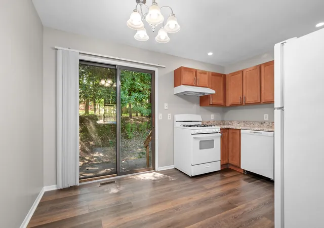 5th image of 2967 Englewood Ave SE, Grand Rapids, MI 49508 | MLS# 65026028420