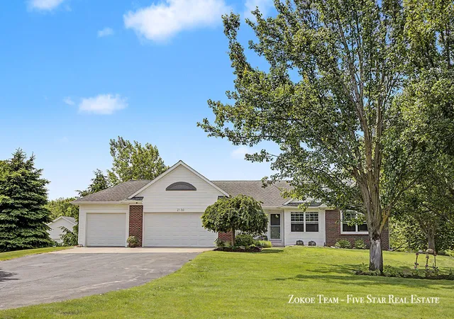 Homes for sale in Tallmadge Charter Township Ottawa, MI | 2130 Canterbury Ln, Tallmadge Charter Township Ottawa, MI 49435 | MLS# 65026028425