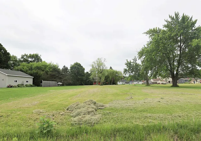 Photo 2 of Land for sale at Hemphill Rd, Flint, MI 48507 | MLS# 5050210892 | Listing updated on 2026-07-27