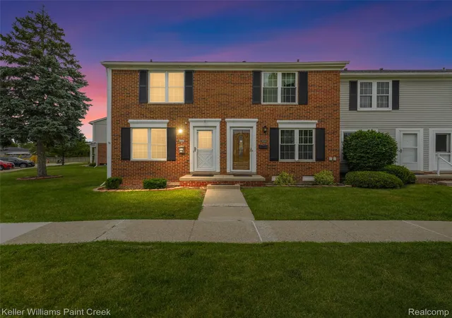 Photo 1 of Sale Pending at 36650 Park Pl Dr #51, Sterling Heights, MI 48310 | MLS# 20261043555 | Listing updated on 2026-09-14