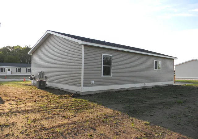 3rd image of 208 Taylors Ct, Scottville City Mason, MI 49454 | MLS# 67026028452