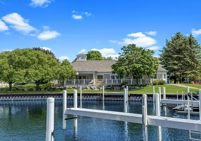 Photo 2 of Single family home for sale at 100 Marina Dr, Manistee, MI 49660 | MLS# 67026028476 | Listing updated on 2026-07-23