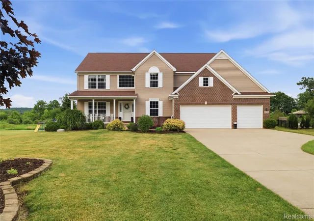 Photo 2 of Single family home for sale at 6176 Sterling Trl, Dexter, MI 48130 | MLS# 20261043621 | Listing updated on 2026-08-17