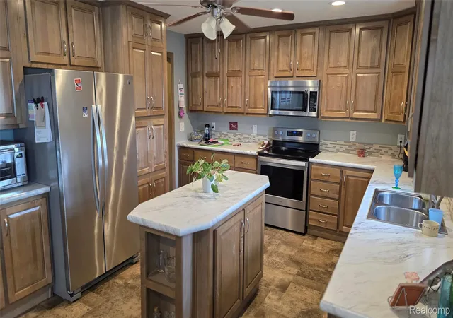 Photo 4 of Single family home for sale at 9758 Home Ct, Tyrone Township Livingston, MI 48430 | MLS# 20261043629 | Listing updated on 2026-07-25