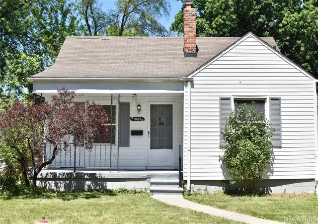 Photo 1 of Single family home for sale at 19685 Washtenaw St, Harper Woods, MI 48225 | MLS# 20261043653 | Listing updated on 2026-10-05