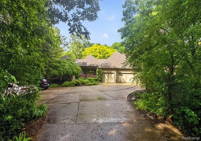3rd image of 2197 S State Rd, Davison, MI 48423 | MLS# 20261043678