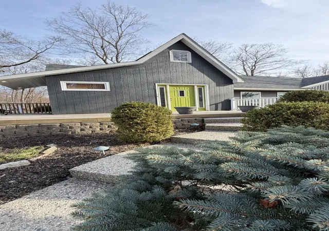 4th image of 1372 Cramton Ave Ne, Ada, MI 49301 | MLS# 65026028569