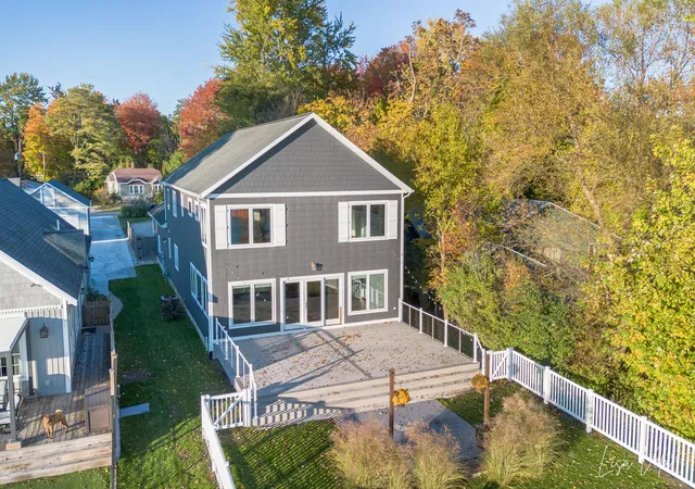 4th image of 447 Lakeshore Blvd, Muskegon, MI 49444 | MLS# 71026028570