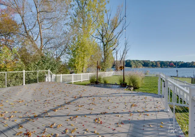 5th image of 447 Lakeshore Blvd, Muskegon, MI 49444 | MLS# 71026028570