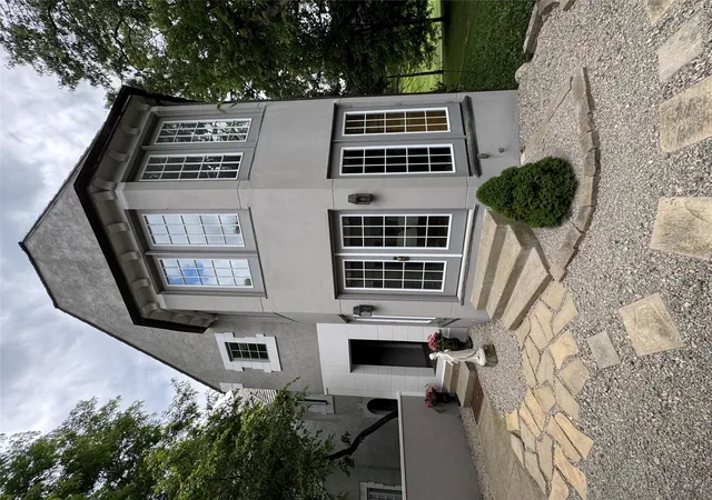 2nd image of 5409 Bristol Parke Dr, Clarkston, MI 48348 | MLS# 20261043743