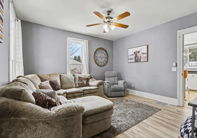 5th image of 711 Maple St, Three Rivers, MI 49093 | MLS# 68026028583