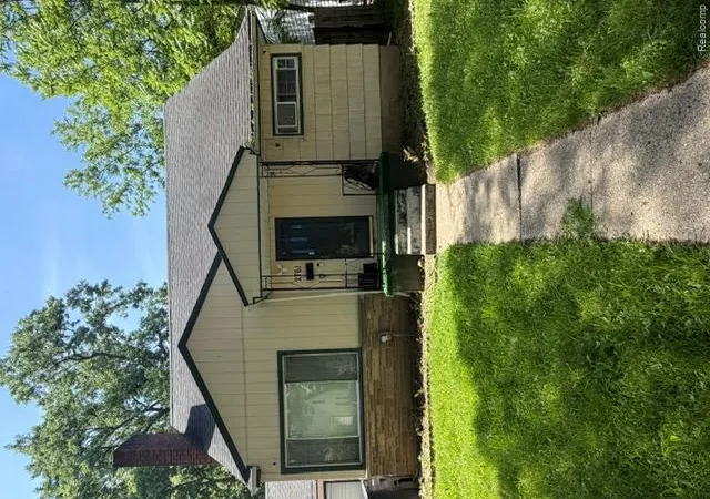 Photo 1 of Single family home for sale at 2761 Golfside Ln, Flint, MI 48504 | MLS# 20261043776 | Listing updated on 2026-08-28