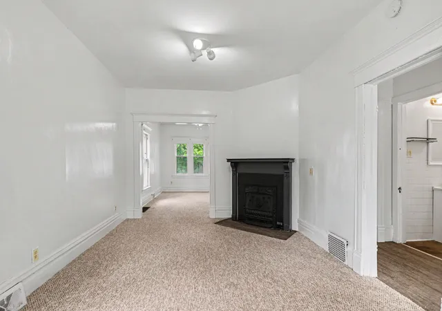 Photo 2 of Single family home for sale at 1007 S Westnedge Ave, Kalamazoo, MI 49008 | MLS# 66026028624 | Listing updated on 2026-08-27