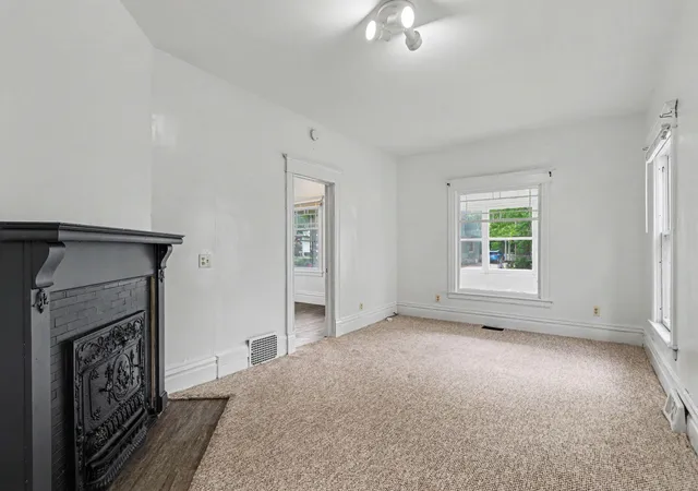 Photo 3 of Single family home for sale at 1007 S Westnedge Ave, Kalamazoo, MI 49008 | MLS# 66026028624 | Listing updated on 2026-08-27
