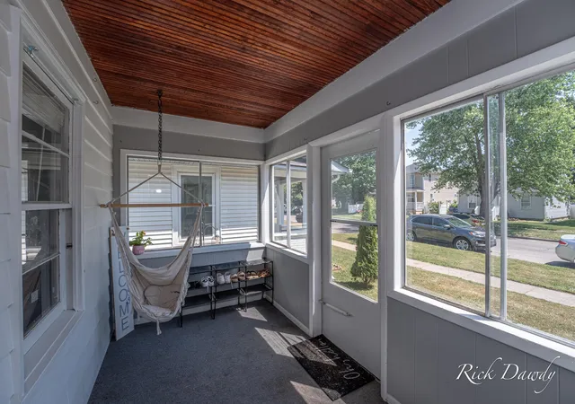 Photo 3 of Single family home for sale at 1225 Rathbone St SW, Wyoming, MI 49509 | MLS# 65026028623 | Listing updated on 2026-10-12