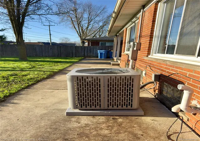 Photo 20 of Single family home for sale at 6590 Rockland St, Dearborn Heights, MI 48127 | MLS# 20261043812 | Listing updated on 2026-07-08