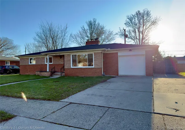 Photo 3 of Single family home for sale at 6590 Rockland St, Dearborn Heights, MI 48127 | MLS# 20261043812 | Listing updated on 2026-07-08