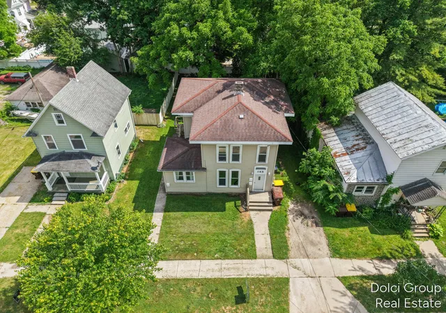 2nd image of 145 Lafayette St, Ionia, MI 48846 | MLS# 65026028658