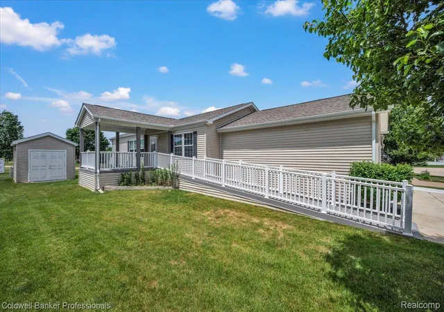 Homes for sale in Lapeer Township Lapeer, MI | 289 Pompano Ct, Lapeer Township Lapeer, MI 48446 | MLS# 20261043839