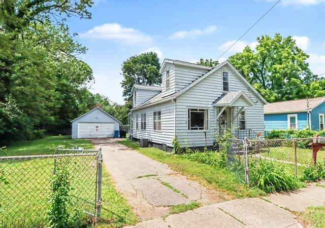 Homes for sale in Kalamazoo Charter Township Kalamazoo, MI | 535 Washburn Ave, Kalamazoo Charter Township Kalamazoo, MI 49048 | MLS# 66026028682