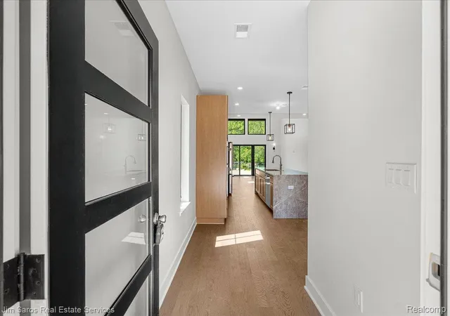 Photo 3 of Single family home for sale at 252 Keelson Dr, Detroit, MI 48215 | MLS# 20261043890 | Listing updated on 2026-07-06
