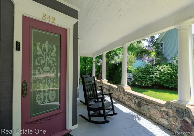 Photo 3 of Single family home for sale at 342 N Main St, Romeo, MI 48065 | MLS# 20261043897 | Listing updated on 2026-08-23