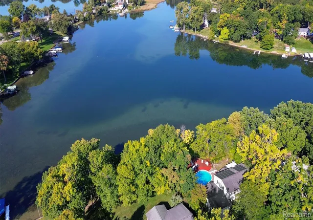 36th image of 3379 Wormer Dr, Waterford, MI 48329 | MLS# 20261043902