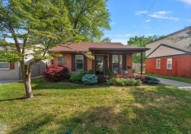 Photo 1 of Sale Pending at 21935 Lange St, Saint Clair Shores, MI 48080 | MLS# 58050211080 | Listing updated on 2026-06-15