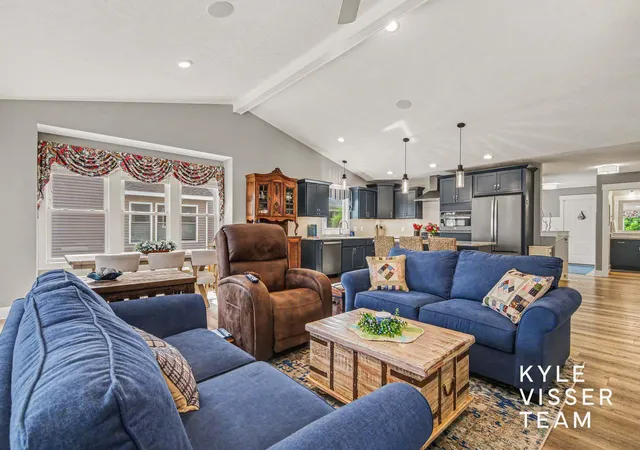 Listing Photo 4 - Condo for sale in building located at 959 Harper Woods Dr SW, Byron Center, MI 49315