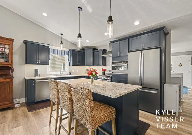 Listing Photo 5 - Condo for sale in building located at 959 Harper Woods Dr SW, Byron Center, MI 49315