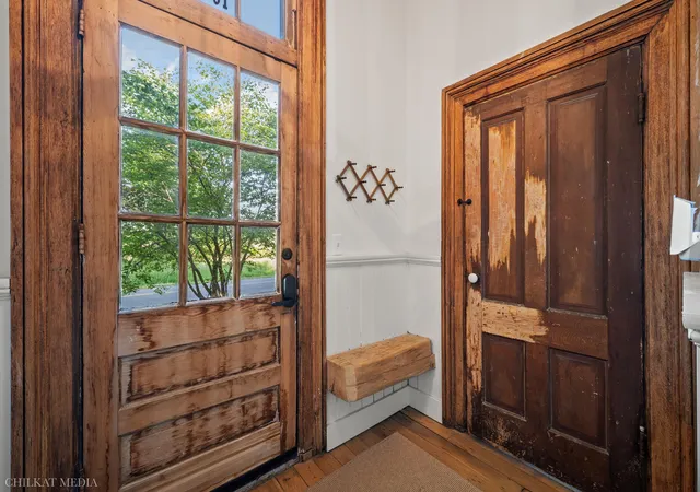 Photo 3 of Single family home for sale at 1055 Mount Tabor Rd, Oronoko Charter Township Berrien, MI 49107 | MLS# 69026028757 | Listing updated on 2026-09-08