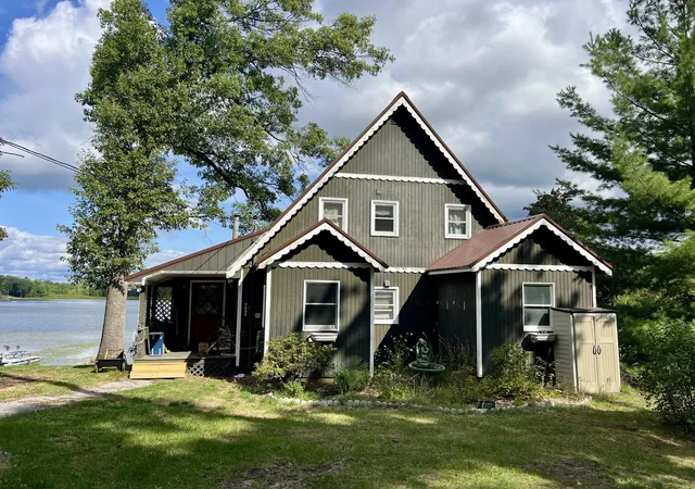 Homes for sale in Branch Township Mason, MI | 7832 E Us Hwy 10, Branch Township Mason, MI 49402 | MLS# 67026028762