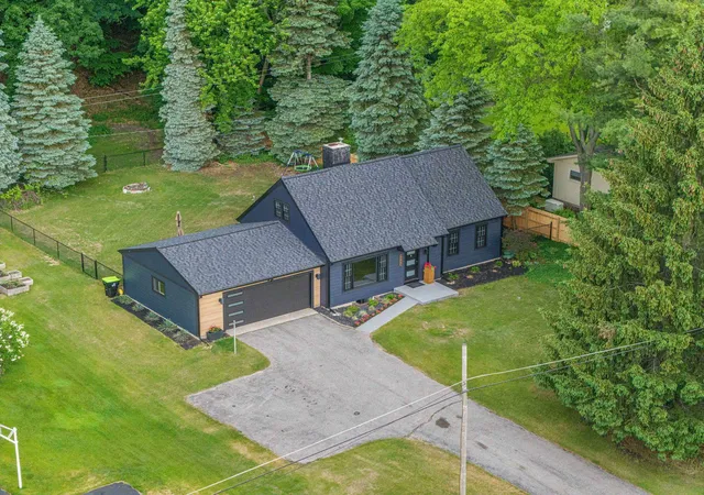 1st image of 7284 S West Bayshore Dr, Bingham Township Leelanau, MI 49684 | MLS# 78080069550