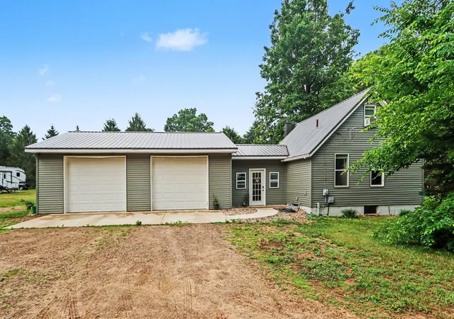 1st image of 7244 Owen Dr, Kalamazoo, MI 49009 | MLS# 66026028798