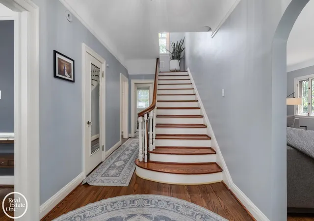 Photo 3 of Single family home for sale at 858 Bedford Rd, Grosse Pointe Park, MI 48230 | MLS# 58050211110 | Listing updated on 2026-06-16