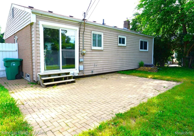 18th image of 33420 Cherry Hill Rd, Garden City, MI 48135 | MLS# 20261044038