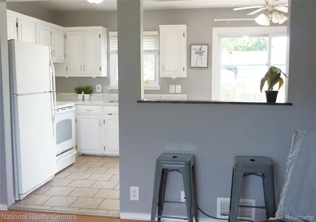 Photo 4 of Single family home for sale at 33420 Cherry Hl Rd, Garden City, MI 48135 | MLS# 20261044038 | Listing updated on 2026-07-24