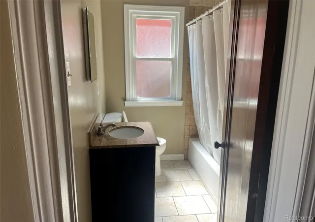 Photo 3 of Single family home for sale at 1410 Mayflower Ave, Lincoln Park, MI 48146 | MLS# 20261044050 | Listing updated on 2026-09-15