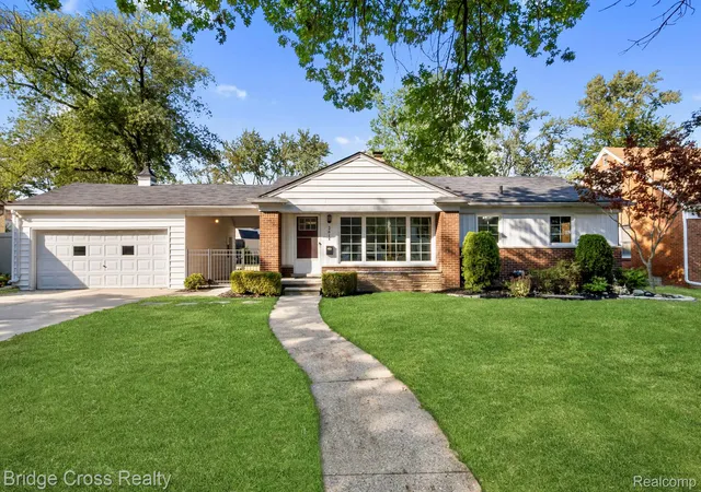 Photo 1 of Single family home for sale at 2614 Essex St, Royal Oak, MI 48073 | MLS# 20261044057 | Listing updated on 2026-10-21